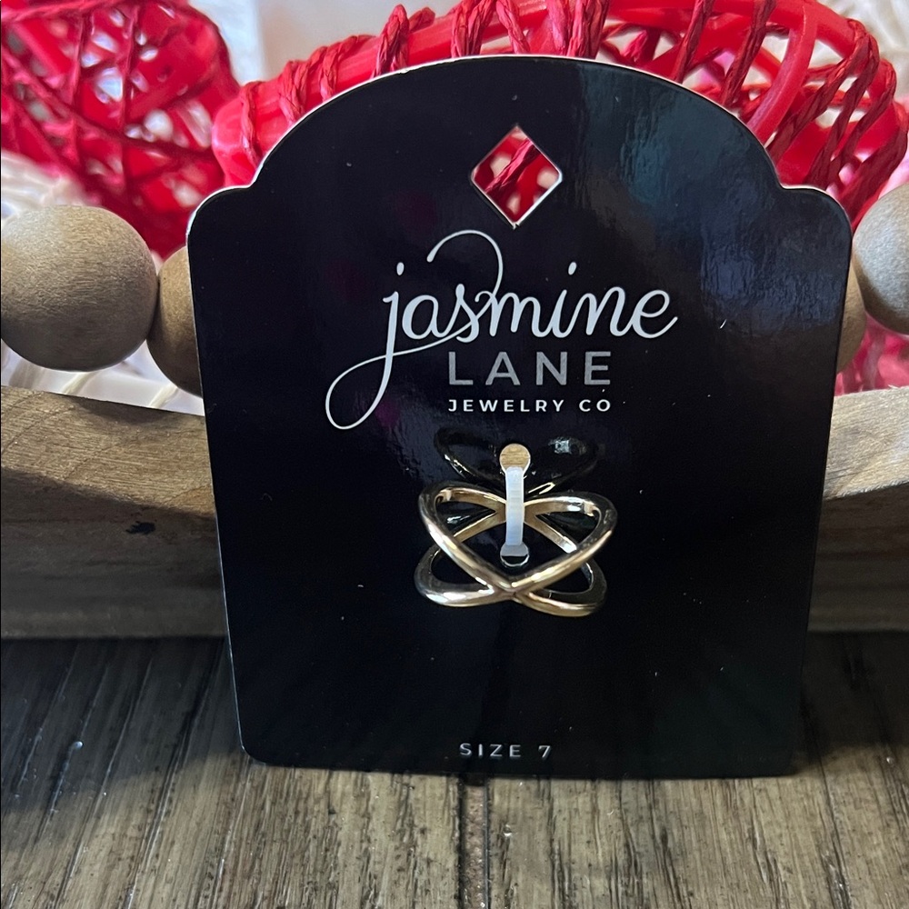 Jasmine Lane Gold Infinity Ring